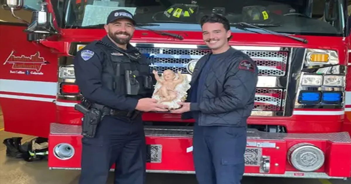 Thief Apologizes for 'Dumb Mistake' and Returns Stolen Baby Jesus Statue with Note